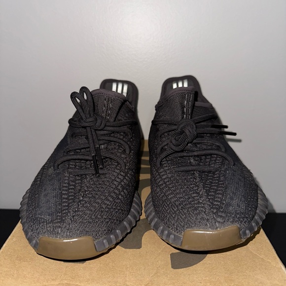 Adidas Yeezy Boost 350 V2 Cinder Non-Reflective (FY2903) - Picture 4 of 11
